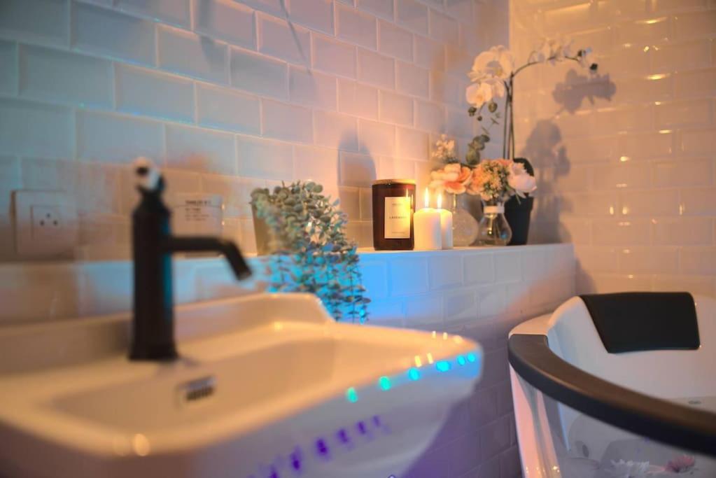 Luxury Room Jacuzzi Centre Ville Haut De Gamme Мюлуз Экстерьер фото